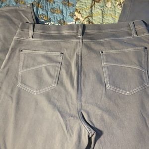 Time True Stretch Pants Size 16-18